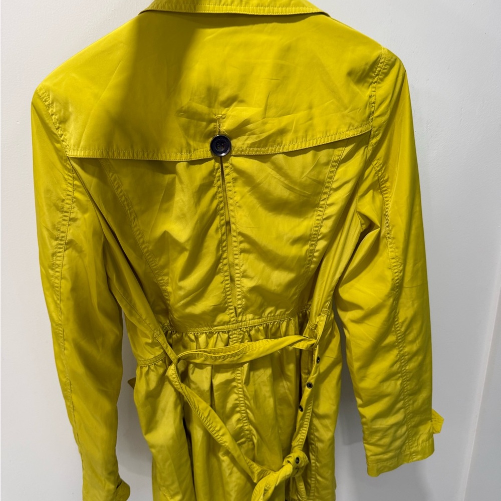 💛 Burberry Brit Yellow Lightweight Belted Trench Coat – Size US 6 / UK 8 - Picture 2 of 6